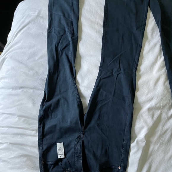 NEW Express Size 10 High Rise Flare jeans - Picture 7 of 7